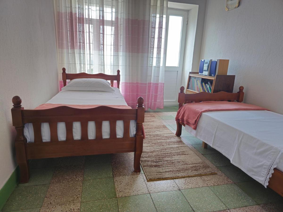 Traditional House Shapllo Gjirokastër Extérieur photo