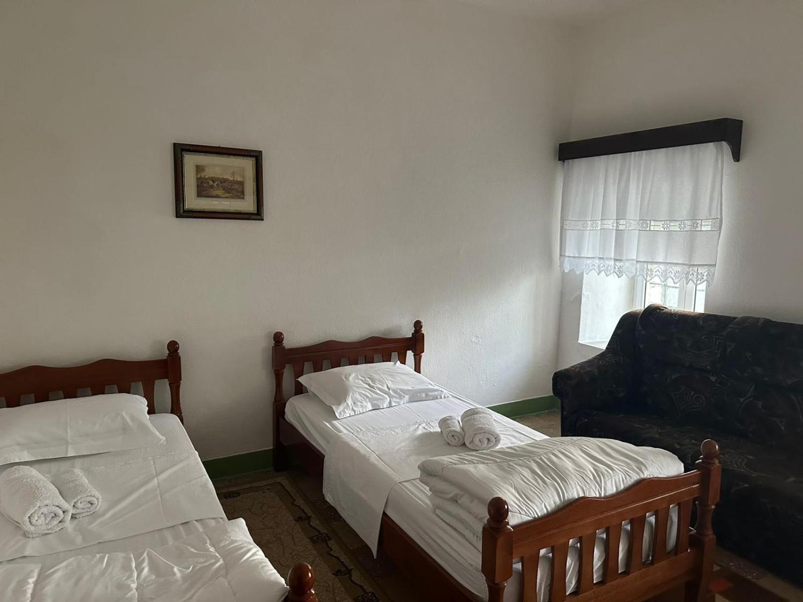 Traditional House Shapllo Gjirokastër Extérieur photo